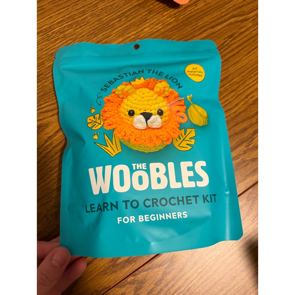 The Woobles Sebastian the Lion Learn to Crochet Kit for Beginners amigurumi NEW